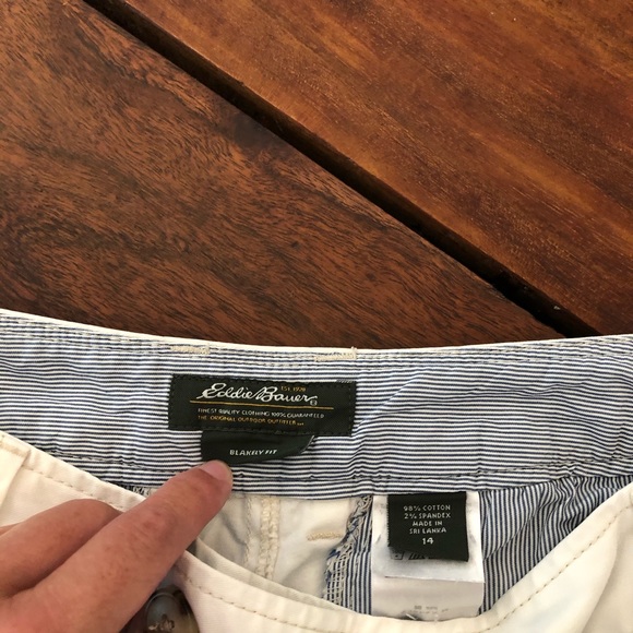 Eddie Bauer crop khakis. Size 14, white. - Picture 2 of 4